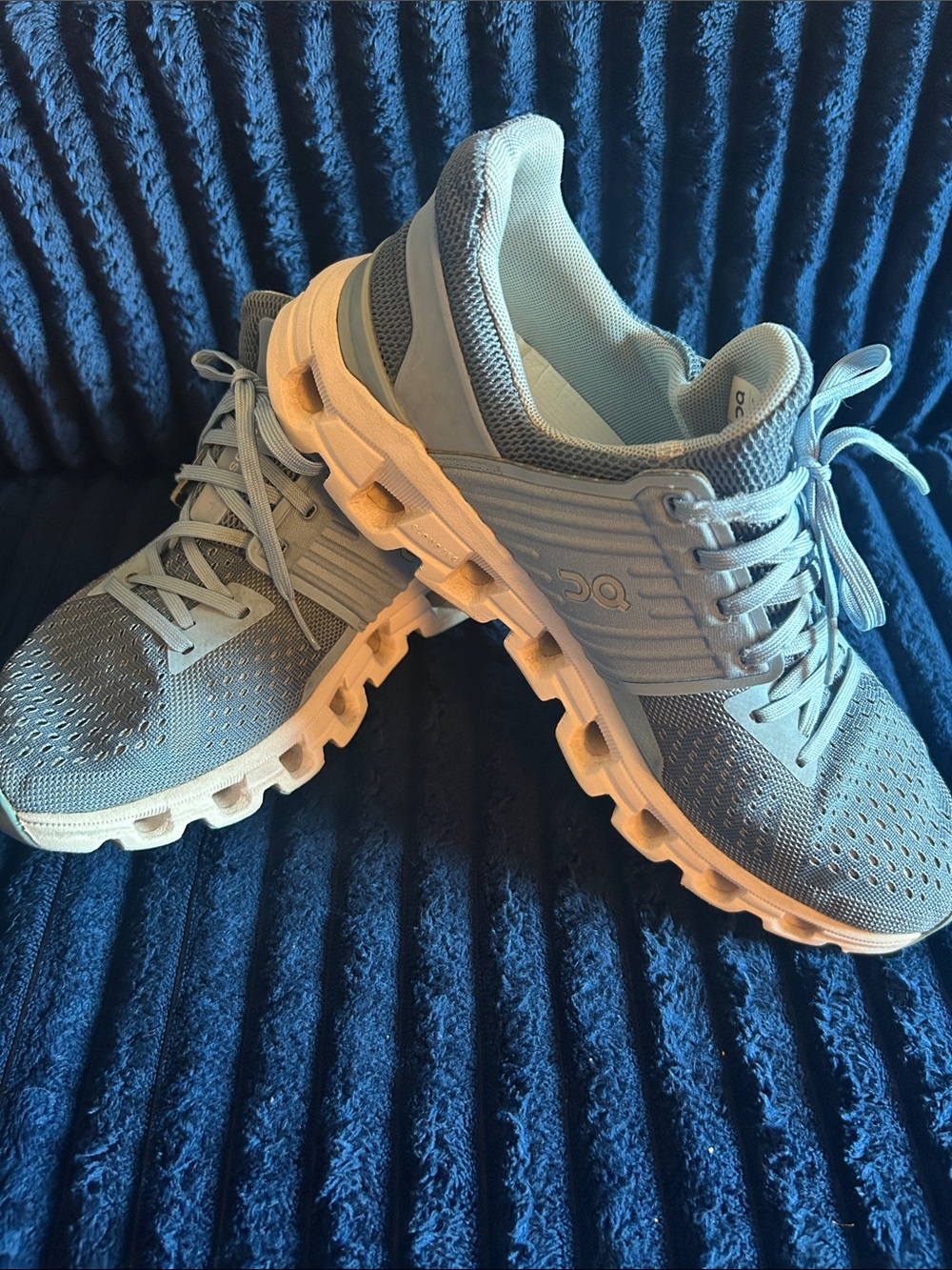 ON Women's Cloudflow Athletic Shoes in Light Blue